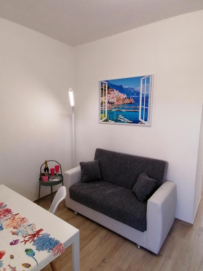 Retroscena Apartment In Centro Civitanova Marche Exterior photo