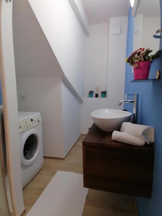 Retroscena Apartment In Centro Civitanova Marche Exterior photo
